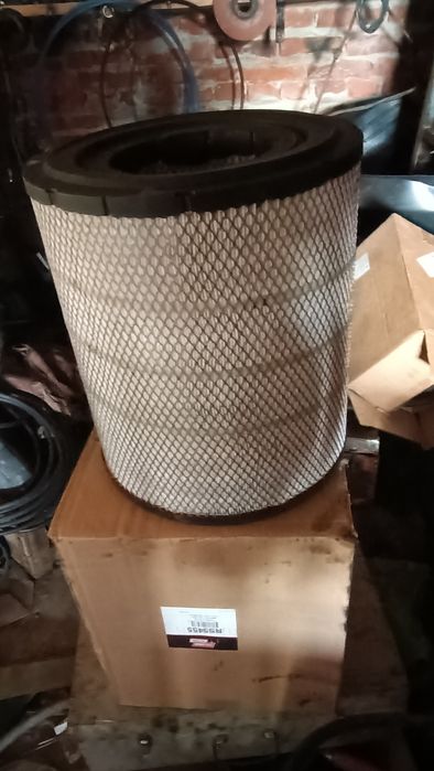 Продам основний повітряний фільтр BALDWIN FILTER до трактора Кейс.