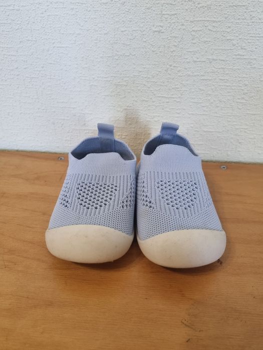 Кросівки, тапочки 13 см