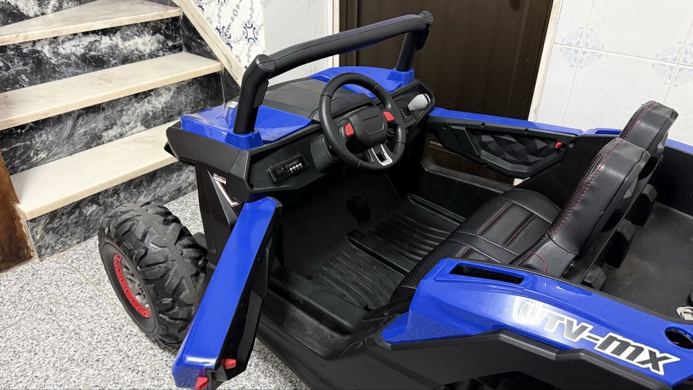 Carro infantil UTV-MX 4x4 com comando