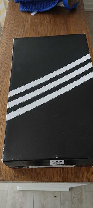 Ténis Adidas 43,5