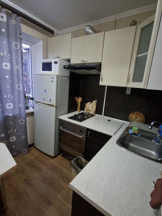 2-кімн. квартира, Новокодацький район, Червоний камінь