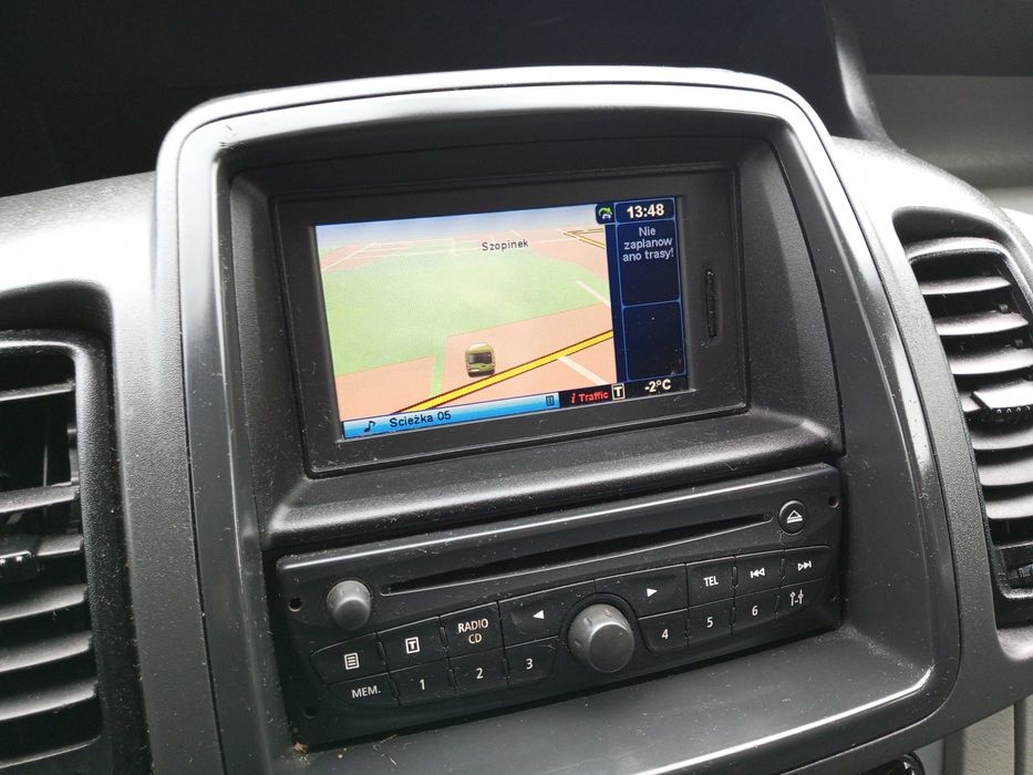 Renault Trafic 2.5 DCI 145 KM