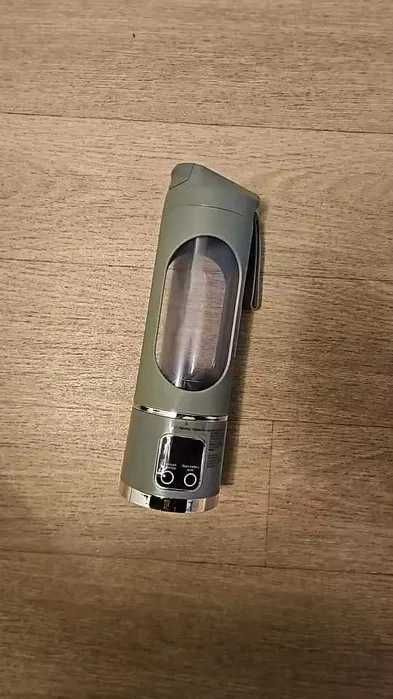 Liquidificador Portátil Recarregável USB para Smoothies, Milkshakes e Sumos de Fruta NOVO