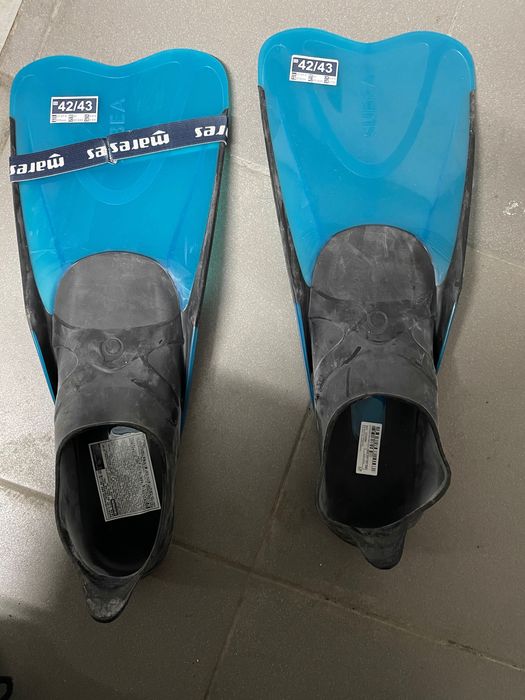 Vendo barbatanas mergulho/snorkeling e pés de pato para bodyboard