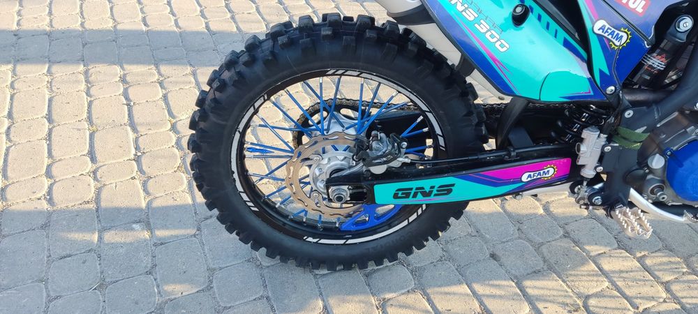 Geon GNS NB300 5