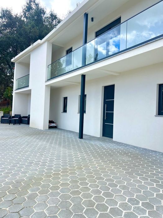 MORADIA T3 VALE DE CAMBRA