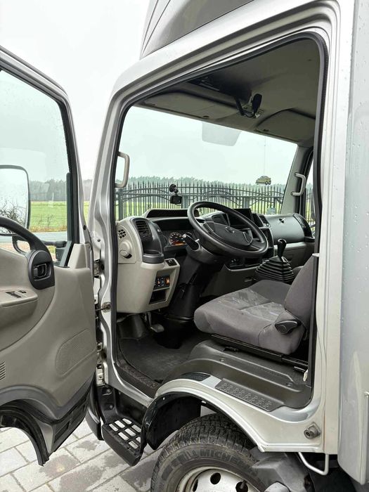 Sprzedam Nissan Cabstar DMC 3,5t ładny stan