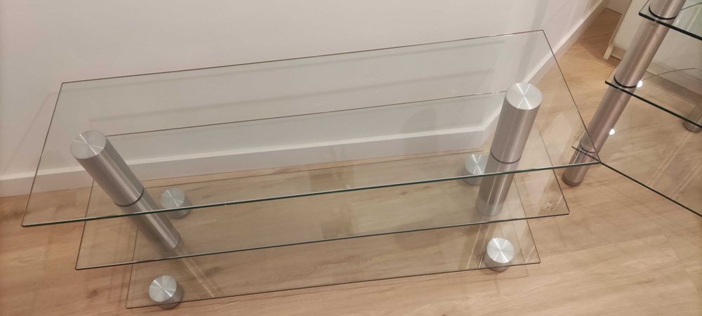 Móvel TV e móvel Hify em vidro e metal