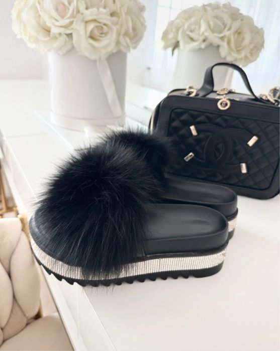 Klapki futrtko lis jenot czarne cyrkonie 36