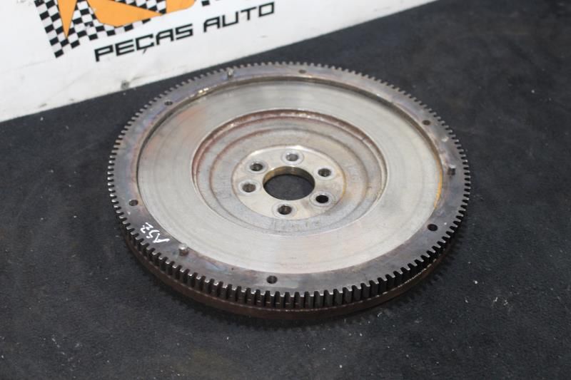 Volante do motor VOLKSWAGEN Golf IV (1J1)