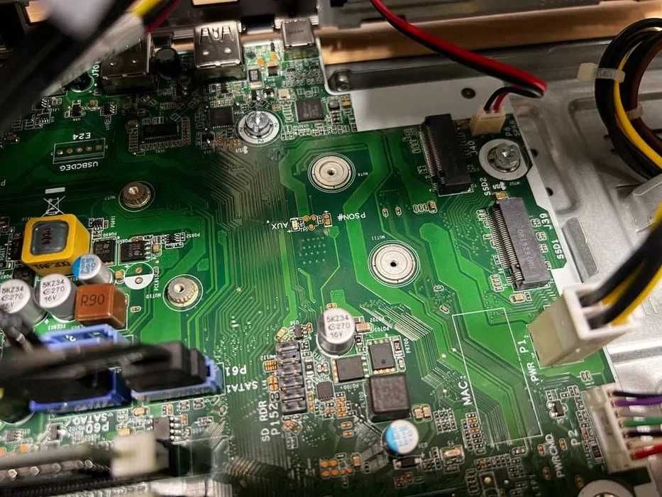 HP EliteDesk 800 G4 SFF