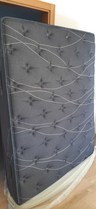 Colchão molaflex moon 183x133. Pouco uso,como novo