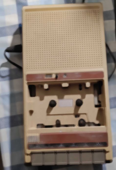 TIMEX 2068 (ZX Spectrum) + jogos + carregador + cabos (impecável)