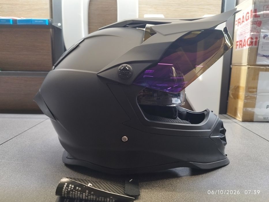 Vendo capacete novo