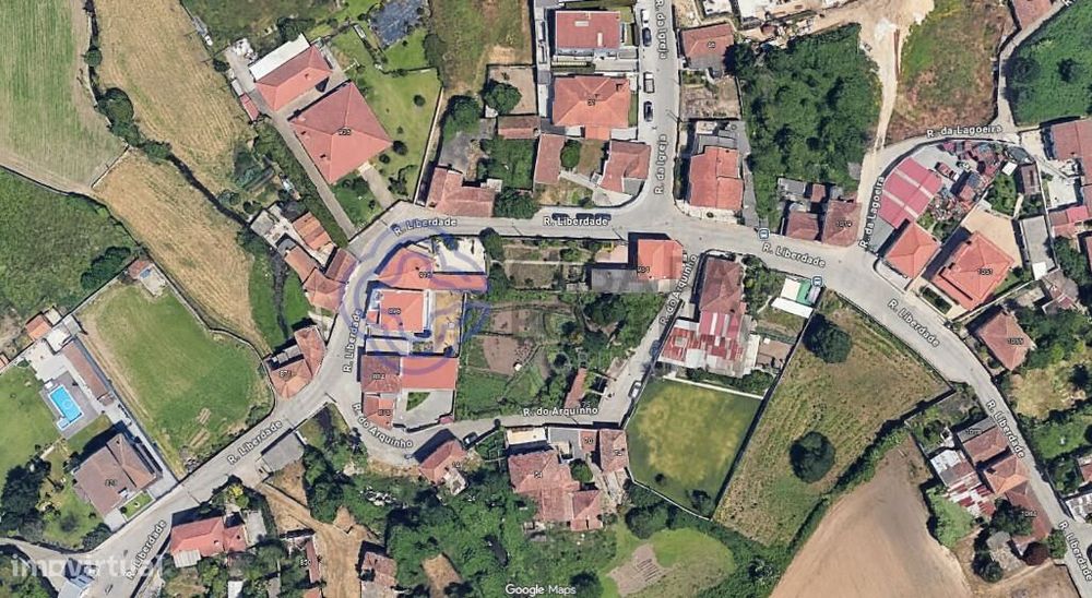 Moradia em Ruína com Terreno de 1.300 m2 – Potencial para Loteamento |