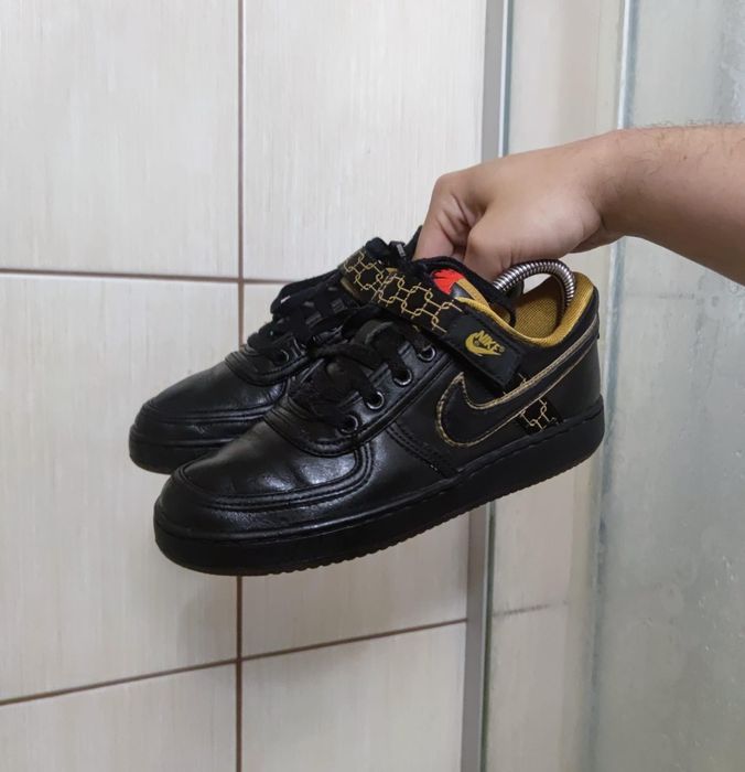 Buty sportowe czarne Nike air force 37 37,5 vandal low 2006 court boro