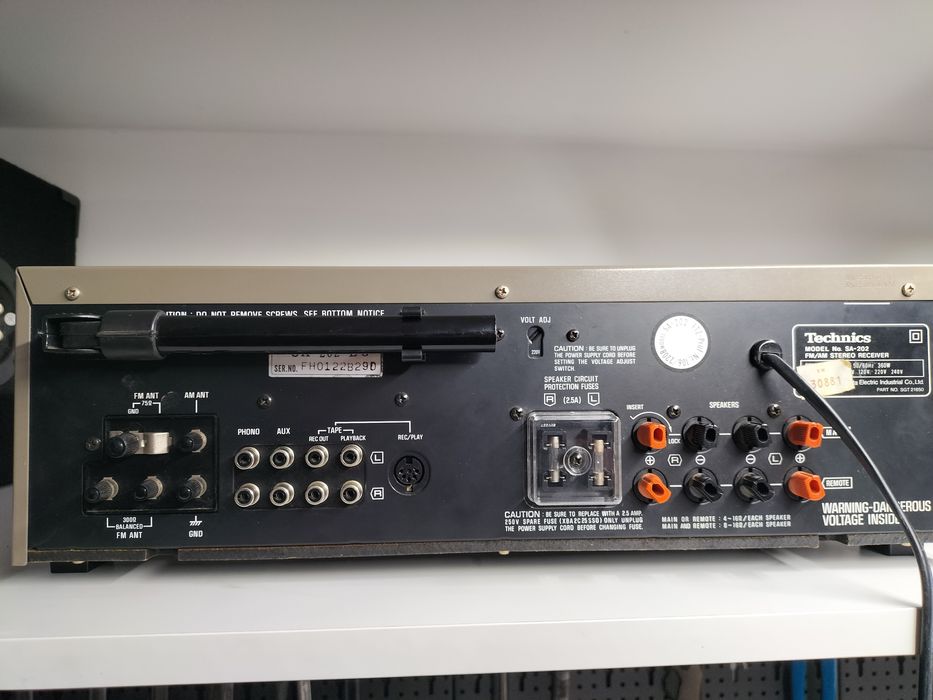 Amplituner Technics SA-202