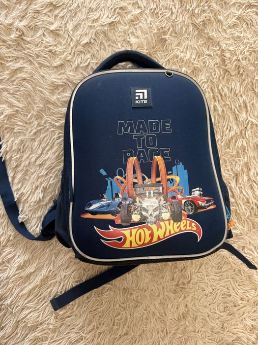 Шкільний рюкзак фірми Kite у хорошому стані