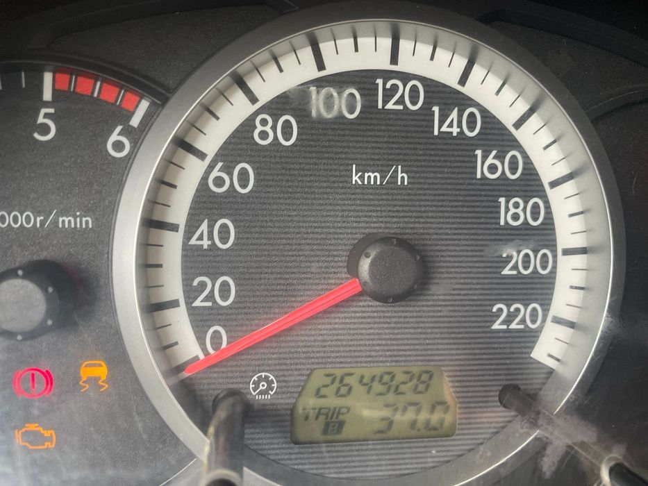 Mazda azul 1.6 Diesel