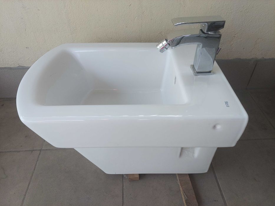 Bidet ROCA z baterią