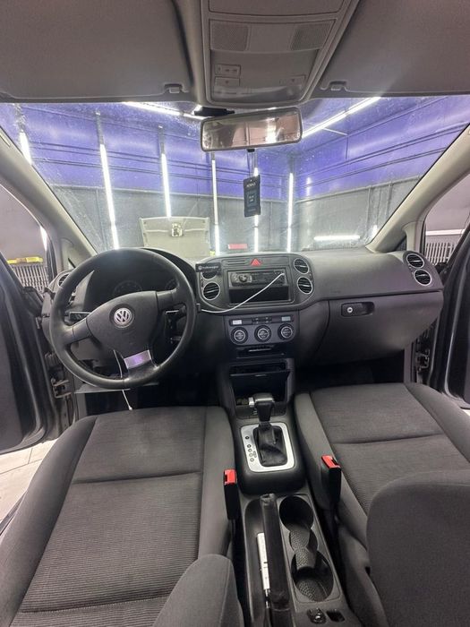 продам авто volkswagen golf plus