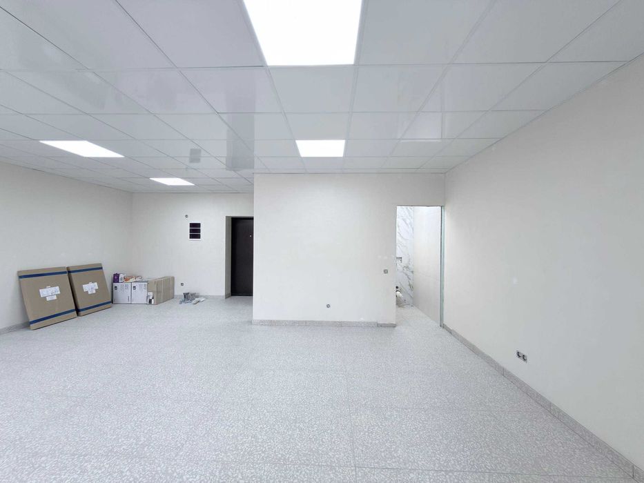 Оренда приміщення з новим ремонтом. 52м2. Левада.