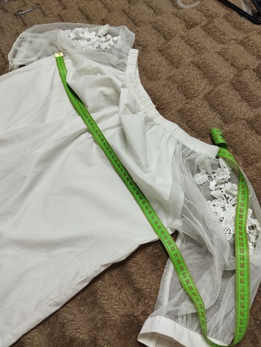 Блузки 2 шт біла та чорна 50 розмір