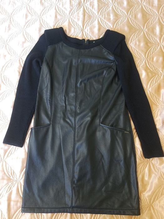 Жіноче    плаття