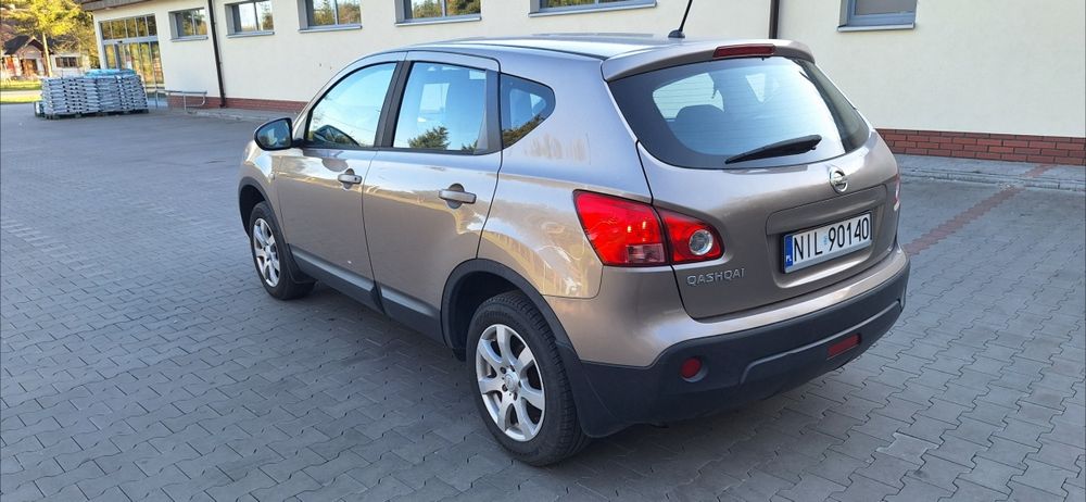 Nissan Qashqai 1.6 benzyna 2008