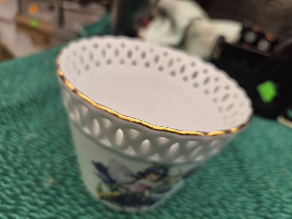 Osłonka ceramiczna porcelanowa