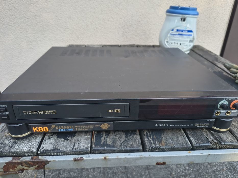 Magnetowid Sharp vc- k88