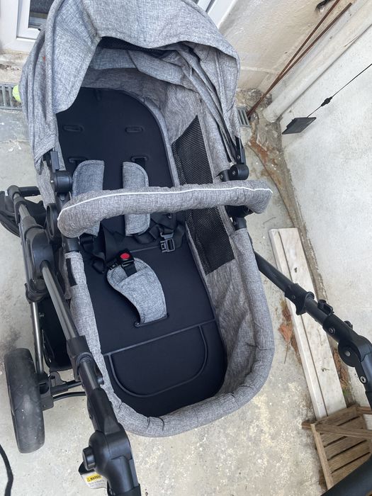 Tri-wheel stroller514984269033646082