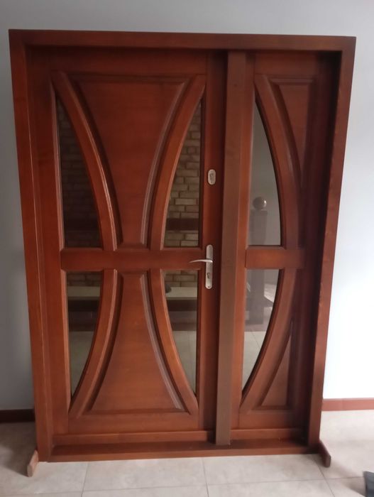 Drzwi zewnętrzne ocieplane drewniane