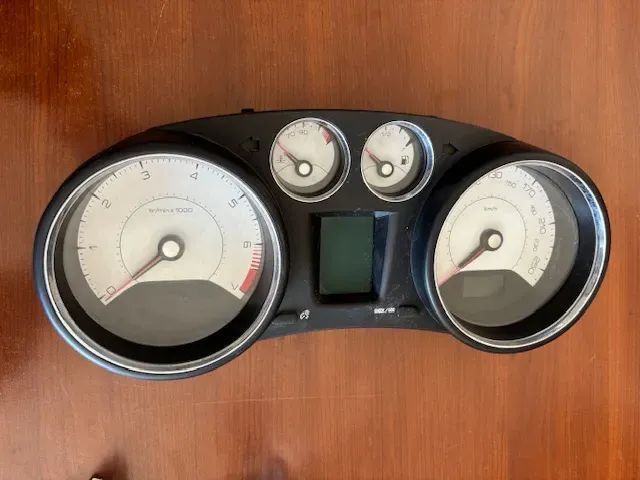 LICZNIK ZEGARY PEUGEOT 308 1.6