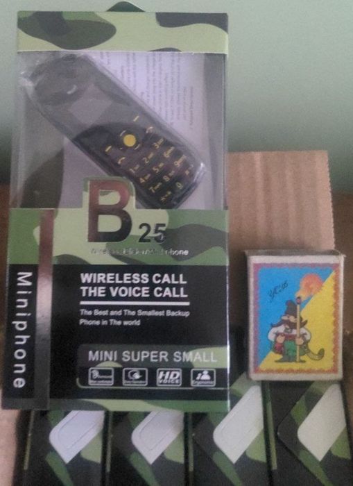 Mini phone Servo B25, 2 SIM, Magic voice, безпечні дзвінки