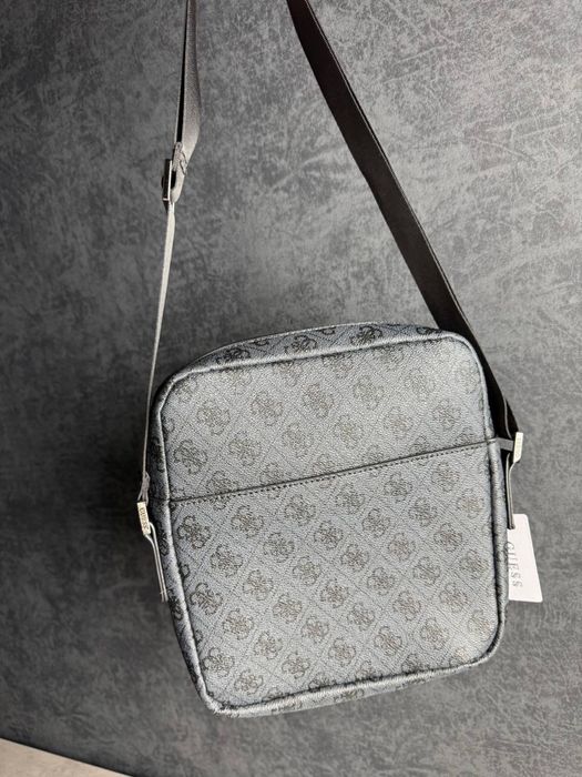 Сумка чоловіча Guess