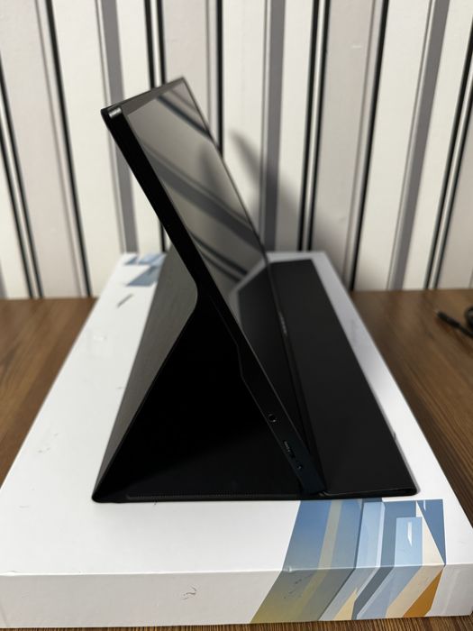 Портативний монітор 15.6" Yodoit Full HD IPS 60 Гц