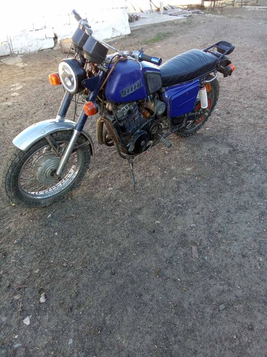 Продам мотоцикл Иж с мотором Сузуки