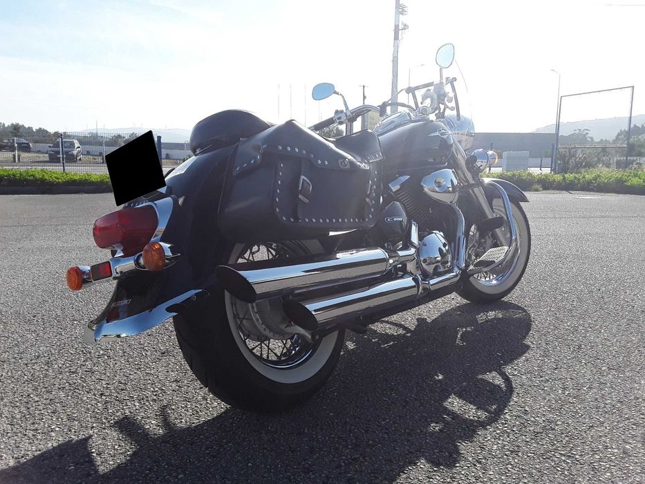 Suzuki VL800 Intruder só 18.000kms