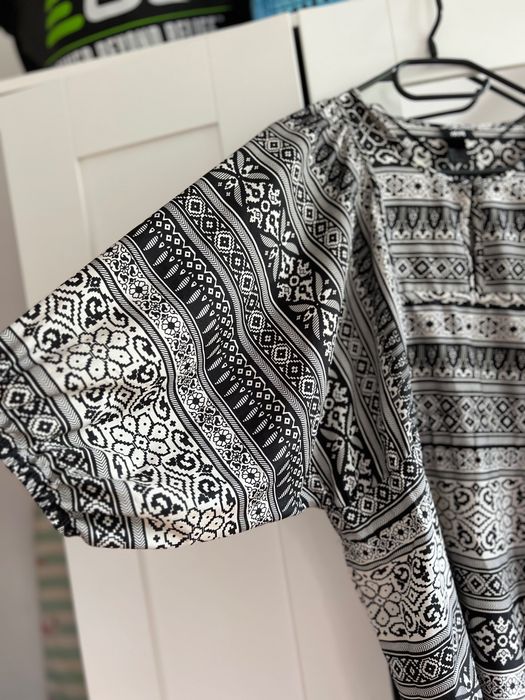 Lekka letnia sukienka H&M