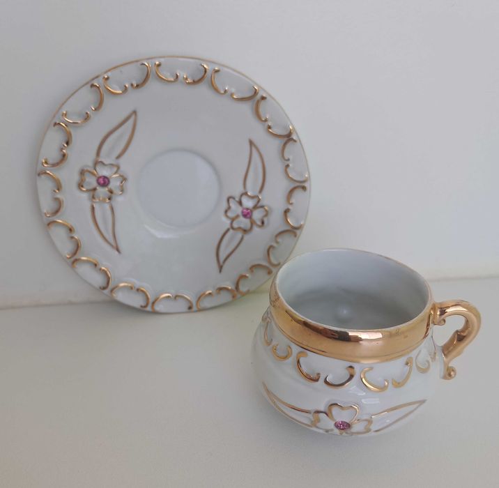 Requintado Conjunto de Pequena Chávena e Pires de Café