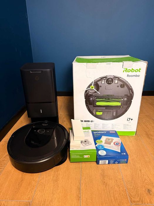 iRobot Roomba i7+ z bazą Clean Base (samoopróżnianie) + DUŻY zestaw akcesoriów