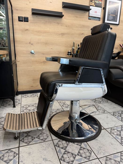 Fotel barberski AYALA LORD