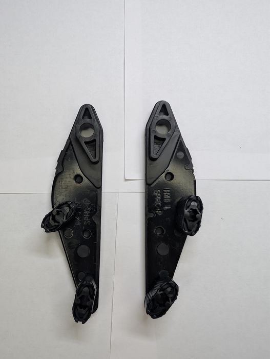 Направляючі кріплення панорами (люка) Renault Megane/Scenic/Laguna 3