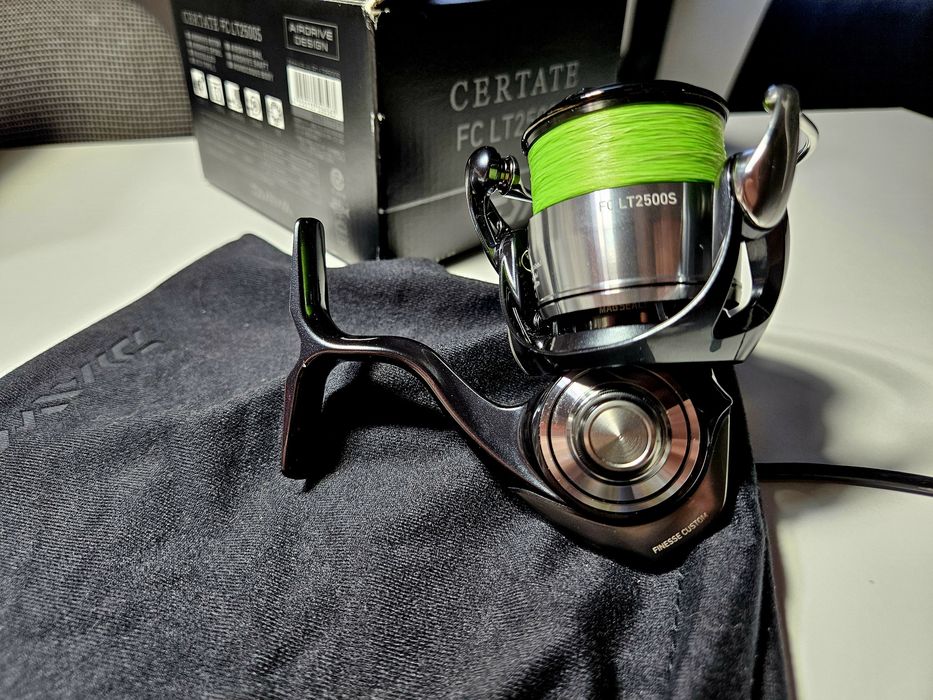 Daiwa certate 24 fc 2500s