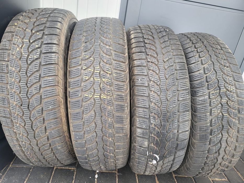 Opony Brydgestone 215 65 r 16