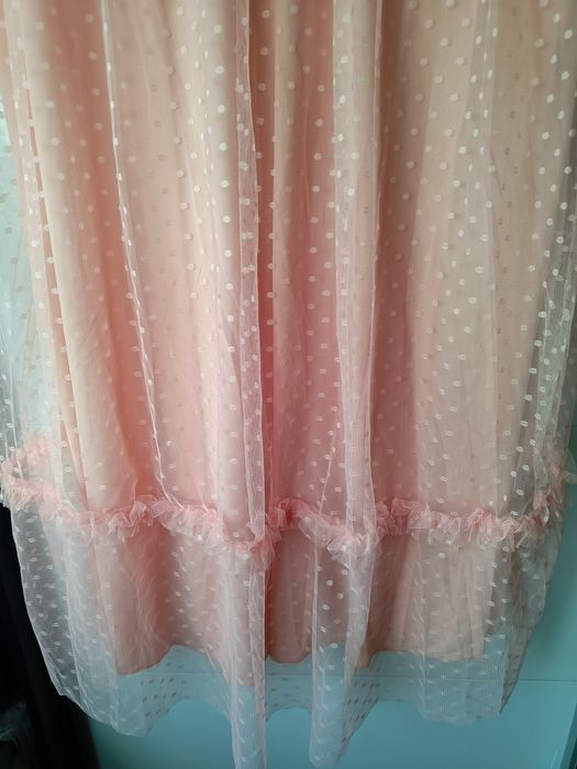 Sukienka maxi z siateczką pudrowy róż XXL