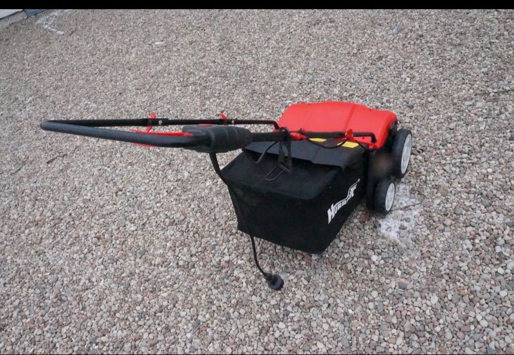 Wertykulator aerator elektryczny