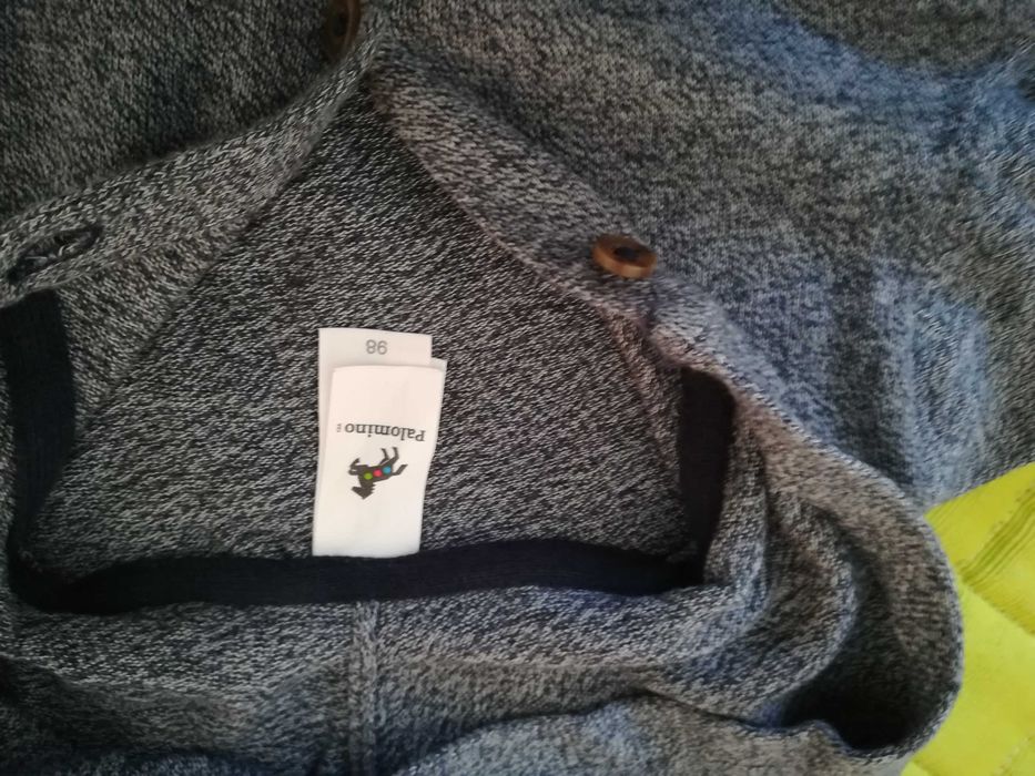 Casaco de malha menino cinza mascelado C&A