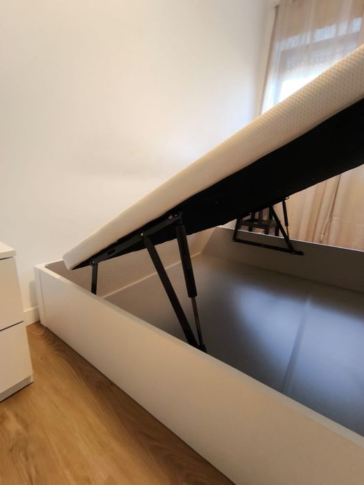 Vendo cama baú - NOVA 2 dias de uso